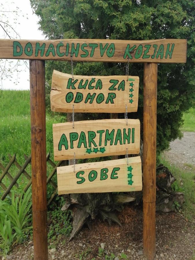 Apartments Kozjan Karlovac Ngoại thất bức ảnh