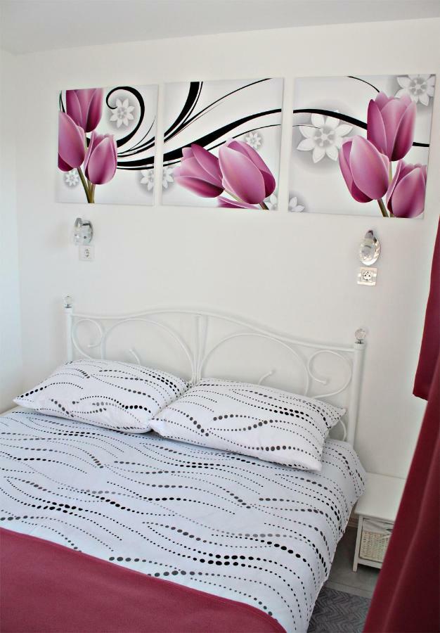 Apartments Kozjan Karlovac Ngoại thất bức ảnh