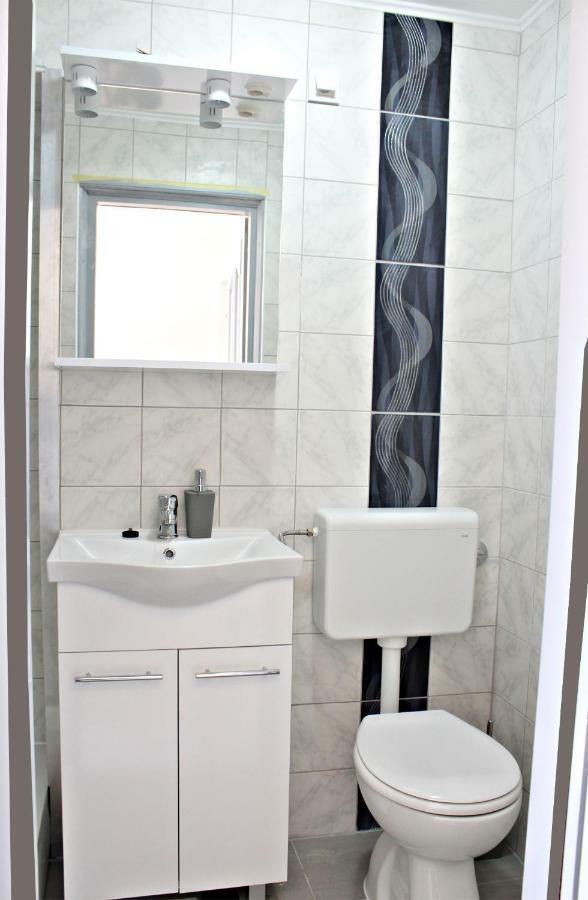 Apartments Kozjan Karlovac Ngoại thất bức ảnh